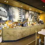 Hotel Ibis Lausanne 2*