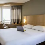 إيبيس Lausanne 2* كريسير