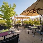 Ibis Lausanne 2* Crissier