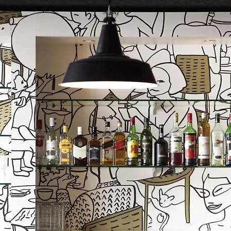 Ibis Lausanne Szálloda 2*