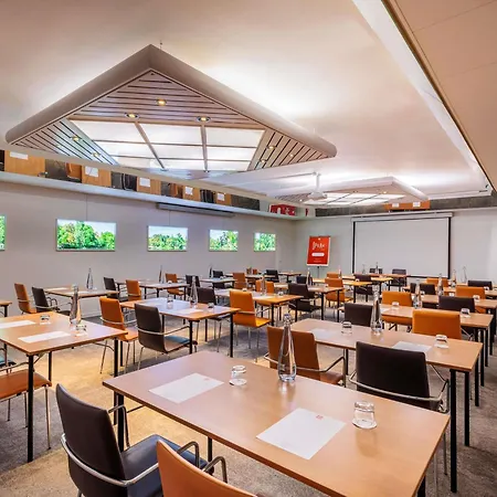 Ibis Lausanne Szálloda Crissier