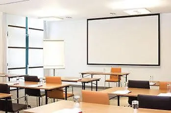 Ibis Lausanne 2* Crissier