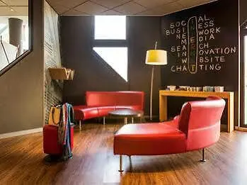 Ibis Lausanne 2* Crissier