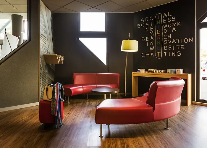 イビス ローザンヌ ホテル 2*