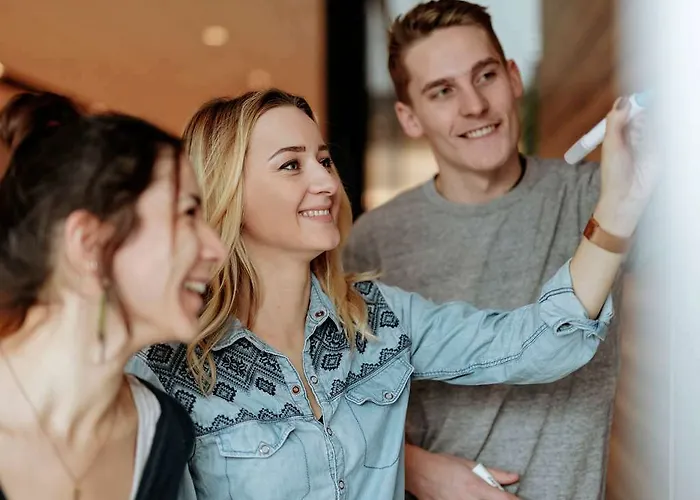 イビス ローザンヌ クリシエ