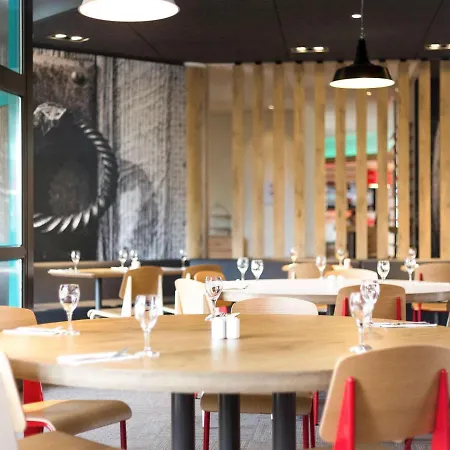 Ibis Lausanne Otel