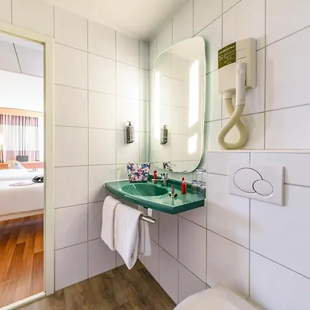 Ibis Lausanne Crissier