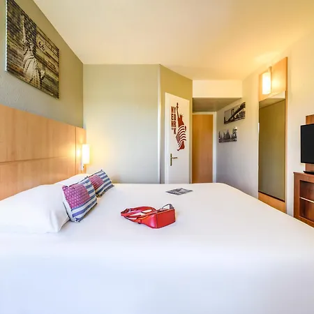 Ibis Lausanne 2* Crissier