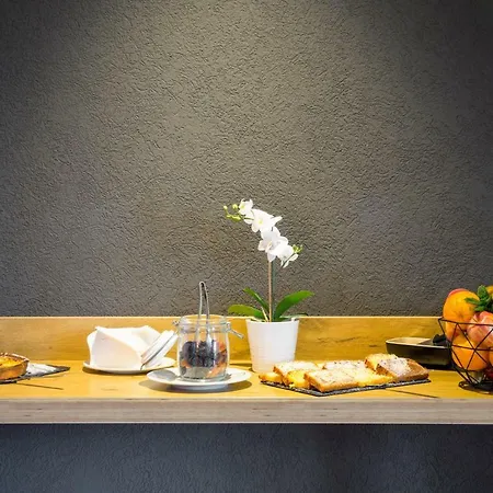 Ibis Lausanne 2*
